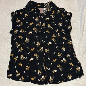 No Boundaries Black and Yellow Floral Button Down Shirt